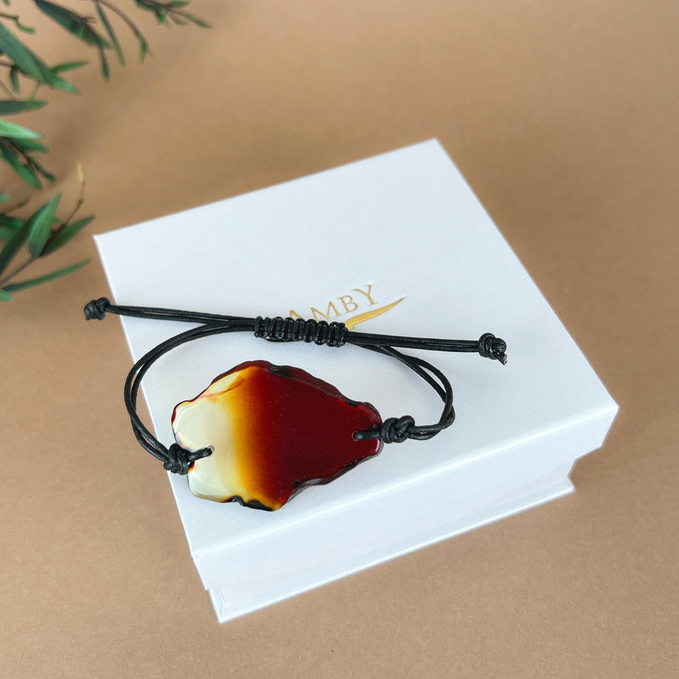 Reguliuojamo dydžio apyrankės IŠSIRINKITE SAVO TALISMANĄ 