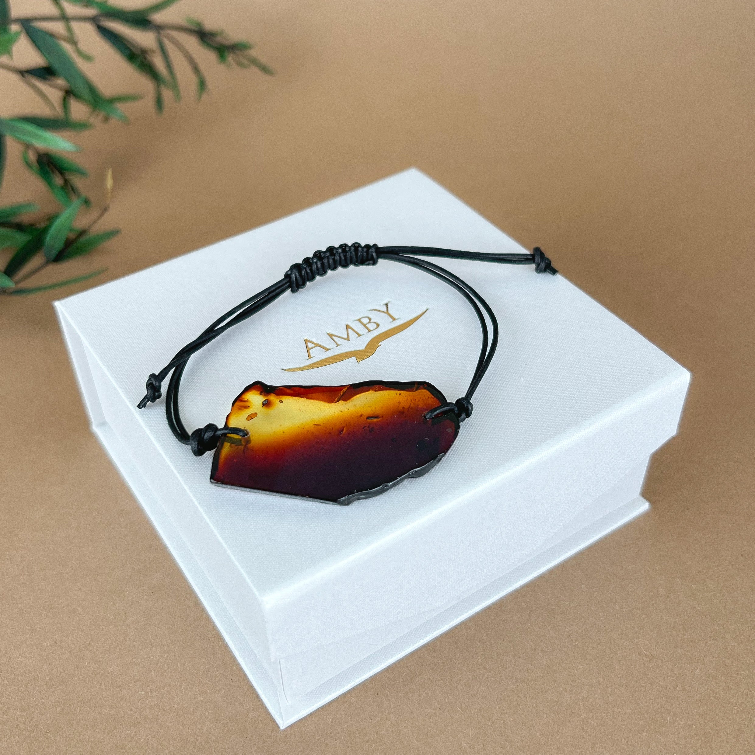 Reguliuojamo dydžio apyrankės IŠSIRINKITE SAVO TALISMANĄ 