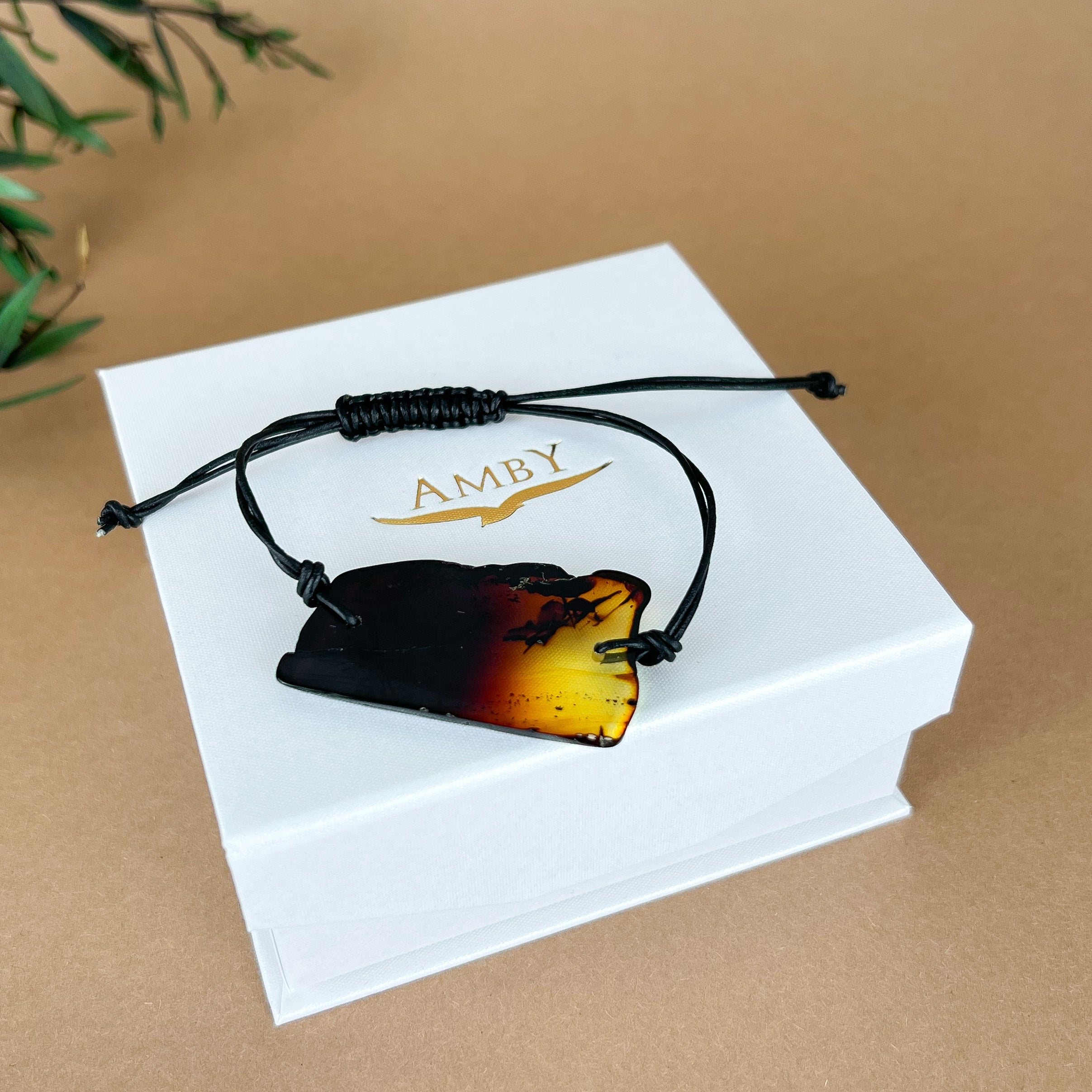 Reguliuojamo dydžio apyrankės IŠSIRINKITE SAVO TALISMANĄ 