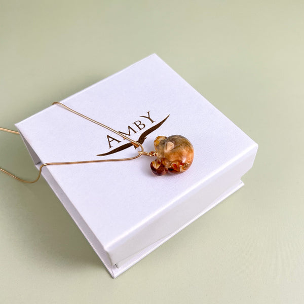 Gintaro pakabukas, auksuotas sidabras 925 "Vidinė šiluma"