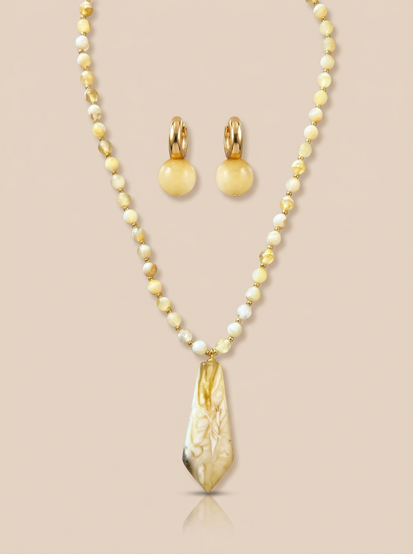 karalisko gintaro verinys ir gintaro auskarai