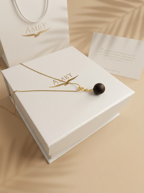 Amber pendant "Bellum gold"