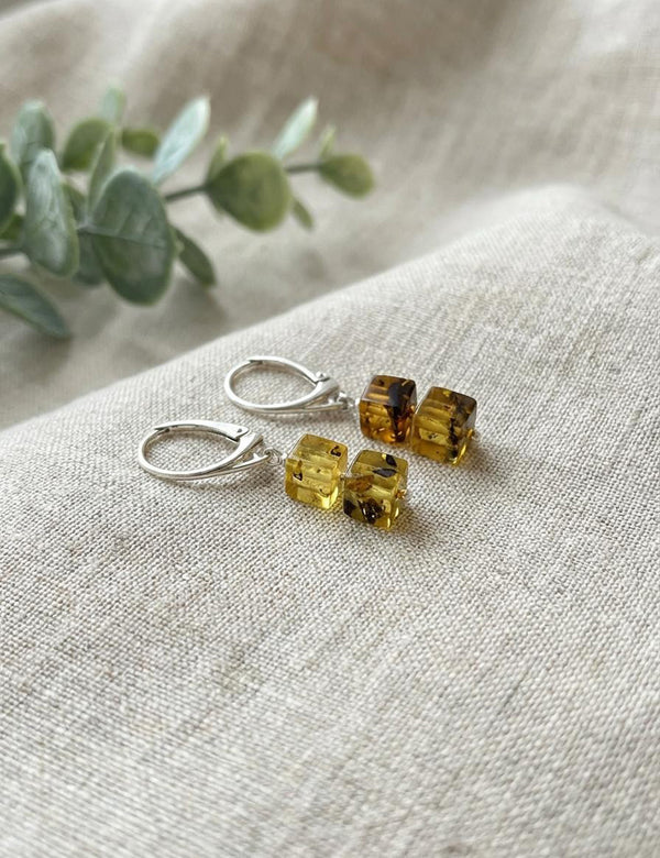 Gintaro auskarai, sidabras 925 "Tyli svaja"