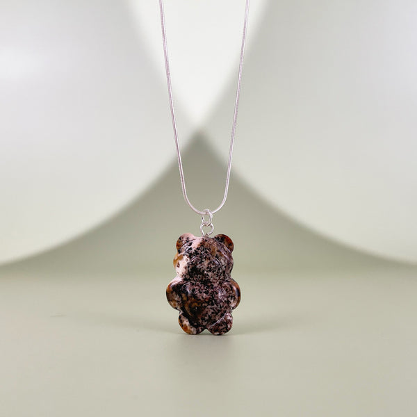 pakabukas su naturaliu gintaru