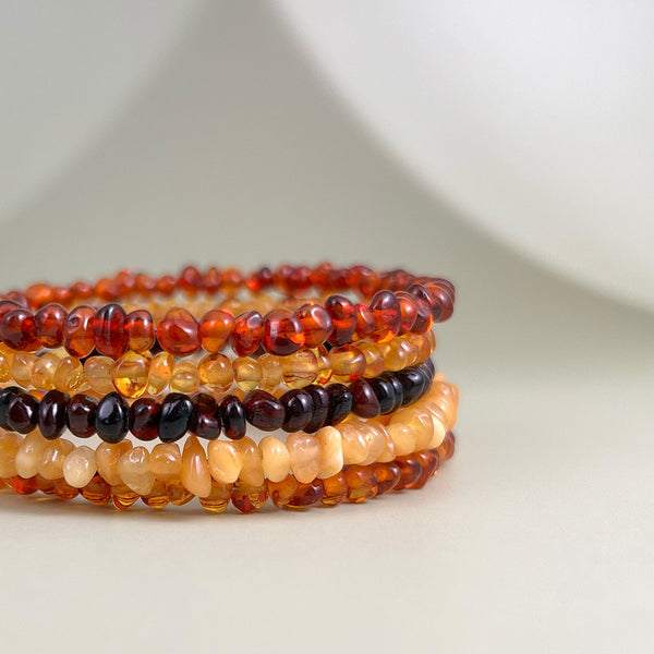 Gintarinė apyrankė "Spalvų karuselė"