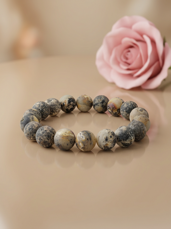 spalvotaapyrankegintarineneblizgi