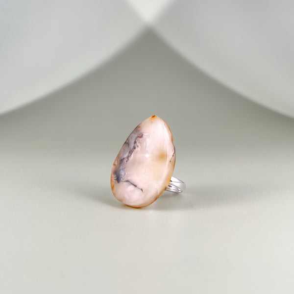 Gintaro žiedas,  sidabras 925 "Pagunda"